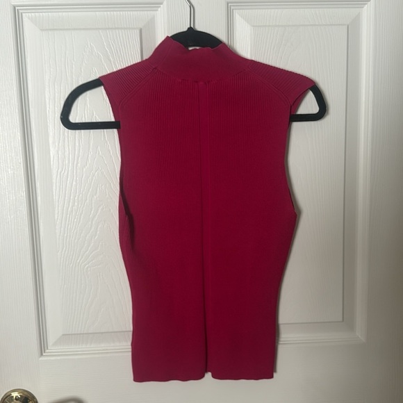 Express Fuchsia Sleeveless Tank Top ribbed medium - Picture 4 of 4